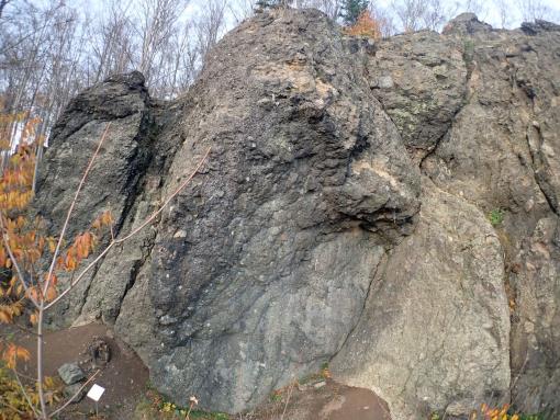 Lekko przewieszona wschodnia ściana Wspinki